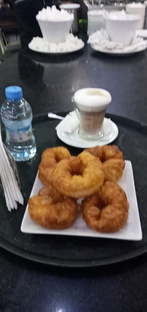 Lina's : Coffee & Glacier-10